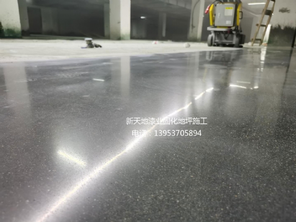 車庫地坪漆施工方案和價格？